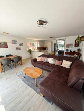 Großzügige 3-Zi.-Wohnung mit Süd-Balkon, Gäste-WC & Aufzug, 27612 Loxstedt, Wohnung