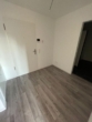 Moderne 2-Zimmer-Wohnung mit Südbalkon und Garage - Flur