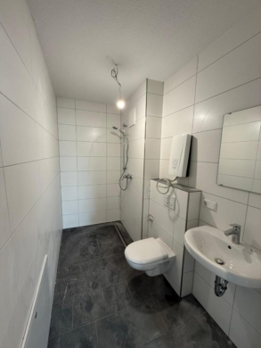 Modernisiert wohnen: 3 Zimmer mit Balkon und gehobener Ausstattung, 27576 Bremerhaven, Wohnung