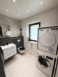 Zweifamilienhaus mit großem Garten - Badezimmer OG