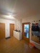 Gepflegte 3-Zimmer-Wohnung mit Südbalkon & Garage - Flur