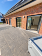 Erstbezug zum 01.12.2026 – Moderne Doppelhaushälfte mit Garten, Carport & Stellplatz - Terrasse