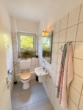 Einfamilienhaus mit viel Platz und Entwicklungspotenzial - Gäste-WC