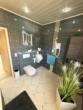 Großzügiges Wohnen mit Licht und viel Raum - Badezimmer