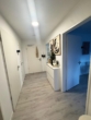 3 Zimmer, Südbalkon & Aufzug in Bexhövede - Flur
