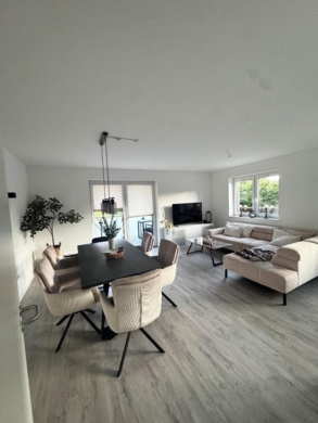 3 Zimmer, Südbalkon & Aufzug in Bexhövede, 27612 Loxstedt, Etagenwohnung