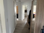 Neuwertige 3-Zimmer Wohnung mit Terrasse - Flur