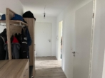 Neuwertige 3-Zimmer Wohnung mit Terrasse - Flur