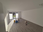 Moderne 2-Zi.-EG-Wohnung mit Mieterstrom - Barrierefrei & hocheffizient - Wohn- und Küche