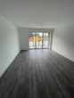 Großzügige 4-Zimmer-Wohnung mit Loggia - Wohnzimmer - Beispiel