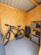 Erstbezug in Loxstedt-Nesse: Moderne 3-Zimmer-Wohnung mit überdachtem Balkon - Abstellraum draußen